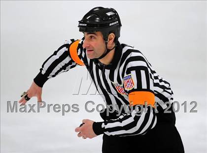 Thumbnail 3 in Branford vs. Hand (CIAC Division II Quarterfinal) photogallery.