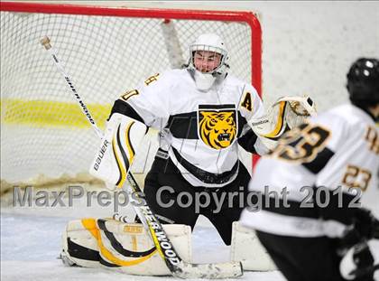 Thumbnail 3 in Branford vs. Hand (CIAC Division II Quarterfinal) photogallery.
