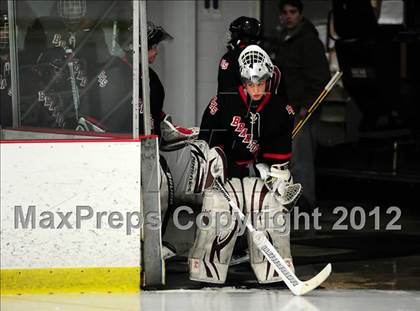 Thumbnail 1 in Branford vs. Hand (CIAC Division II Quarterfinal) photogallery.