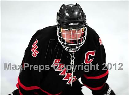 Thumbnail 3 in Branford vs. Hand (CIAC Division II Quarterfinal) photogallery.