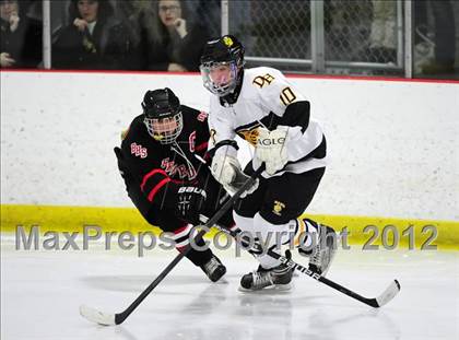 Thumbnail 3 in Branford vs. Hand (CIAC Division II Quarterfinal) photogallery.