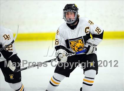 Thumbnail 3 in Branford vs. Hand (CIAC Division II Quarterfinal) photogallery.