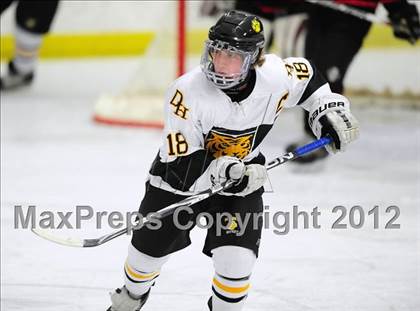 Thumbnail 3 in Branford vs. Hand (CIAC Division II Quarterfinal) photogallery.