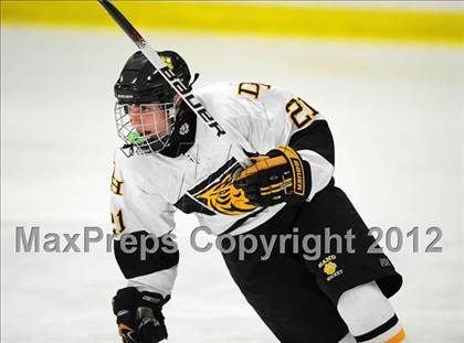Thumbnail 1 in Branford vs. Hand (CIAC Division II Quarterfinal) photogallery.