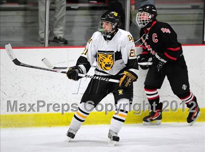 Thumbnail 2 in Branford vs. Hand (CIAC Division II Quarterfinal) photogallery.