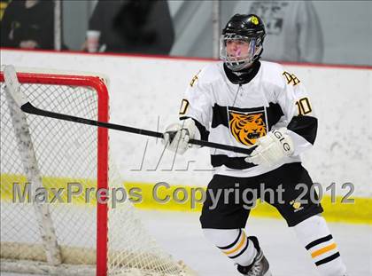 Thumbnail 1 in Branford vs. Hand (CIAC Division II Quarterfinal) photogallery.