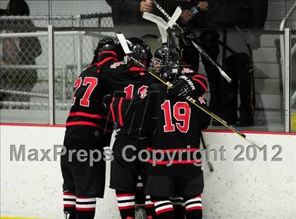 Thumbnail 2 in Branford vs. Hand (CIAC Division II Quarterfinal) photogallery.