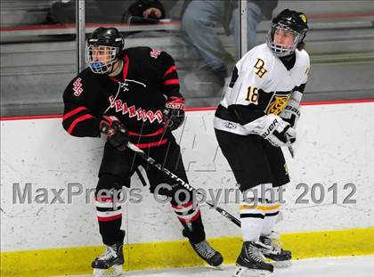 Thumbnail 1 in Branford vs. Hand (CIAC Division II Quarterfinal) photogallery.