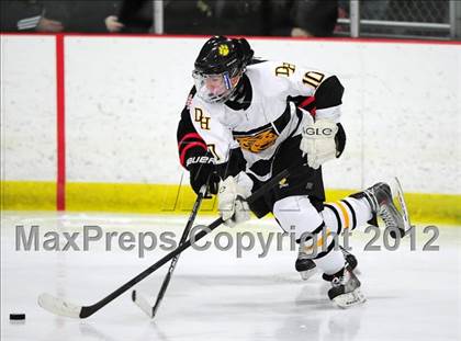 Thumbnail 2 in Branford vs. Hand (CIAC Division II Quarterfinal) photogallery.