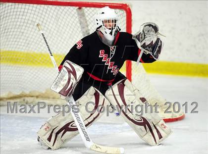 Thumbnail 1 in Branford vs. Hand (CIAC Division II Quarterfinal) photogallery.