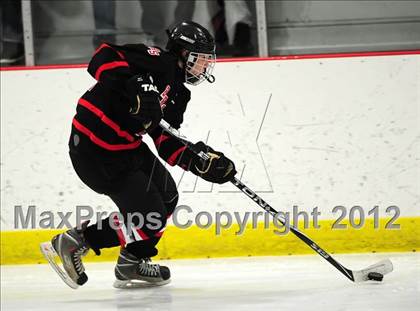 Thumbnail 3 in Branford vs. Hand (CIAC Division II Quarterfinal) photogallery.