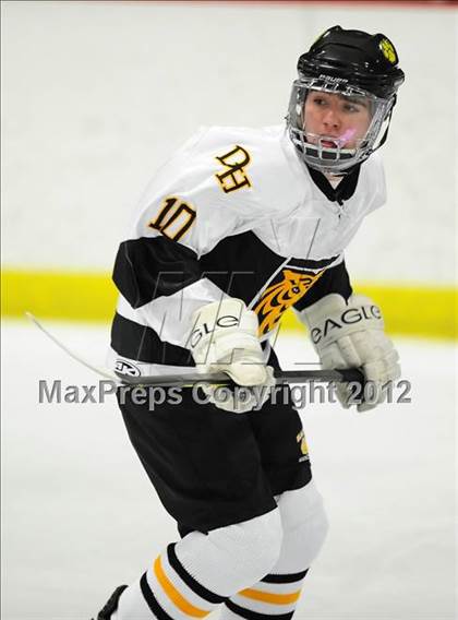 Thumbnail 1 in Branford vs. Hand (CIAC Division II Quarterfinal) photogallery.