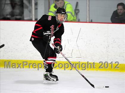 Thumbnail 3 in Branford vs. Hand (CIAC Division II Quarterfinal) photogallery.