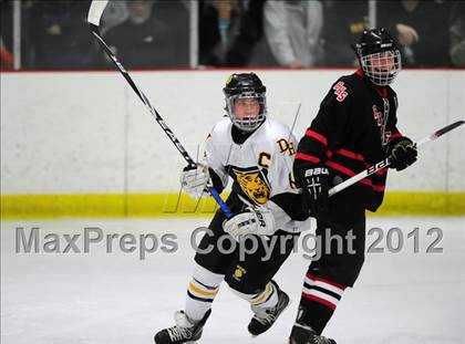 Thumbnail 1 in Branford vs. Hand (CIAC Division II Quarterfinal) photogallery.