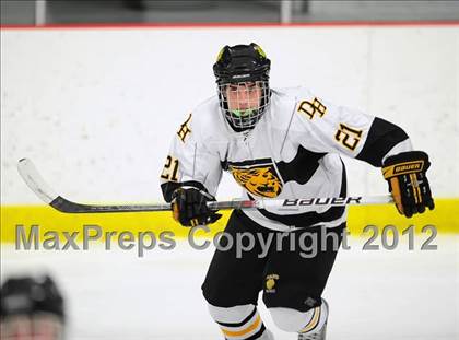 Thumbnail 2 in Branford vs. Hand (CIAC Division II Quarterfinal) photogallery.