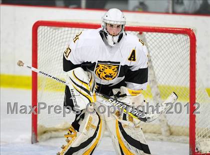 Thumbnail 3 in Branford vs. Hand (CIAC Division II Quarterfinal) photogallery.