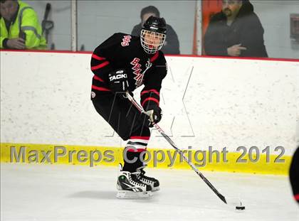 Thumbnail 2 in Branford vs. Hand (CIAC Division II Quarterfinal) photogallery.