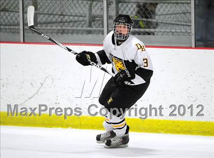 Thumbnail 1 in Branford vs. Hand (CIAC Division II Quarterfinal) photogallery.