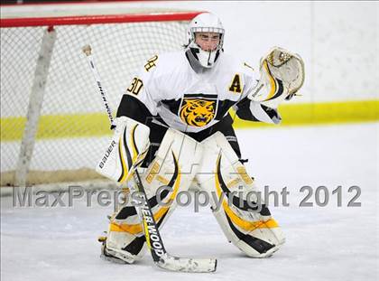 Thumbnail 2 in Branford vs. Hand (CIAC Division II Quarterfinal) photogallery.