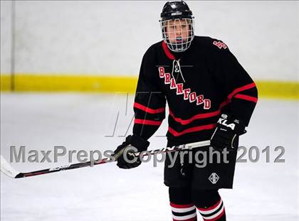 Thumbnail 3 in Branford vs. Hand (CIAC Division II Quarterfinal) photogallery.