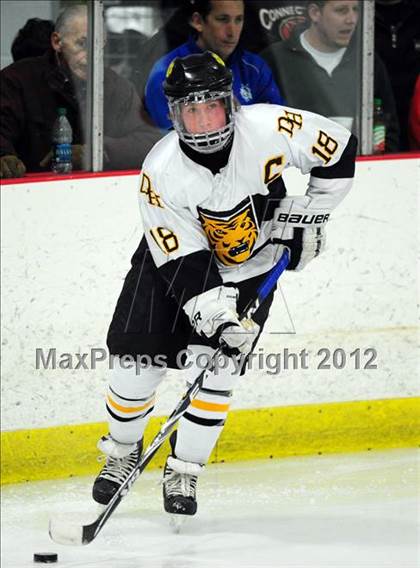 Thumbnail 1 in Branford vs. Hand (CIAC Division II Quarterfinal) photogallery.