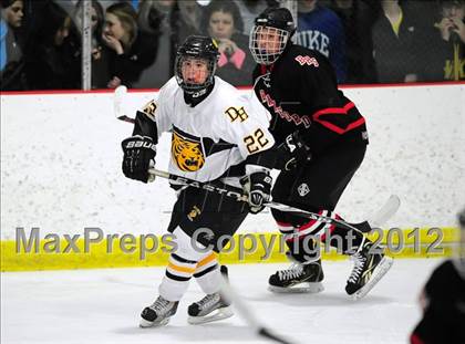 Thumbnail 2 in Branford vs. Hand (CIAC Division II Quarterfinal) photogallery.