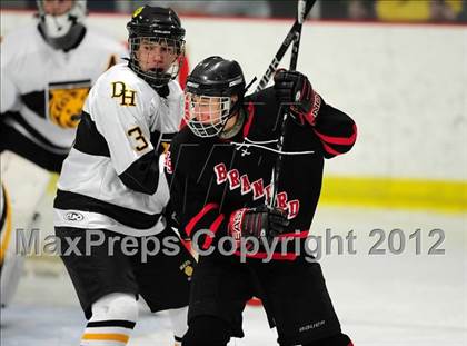 Thumbnail 3 in Branford vs. Hand (CIAC Division II Quarterfinal) photogallery.