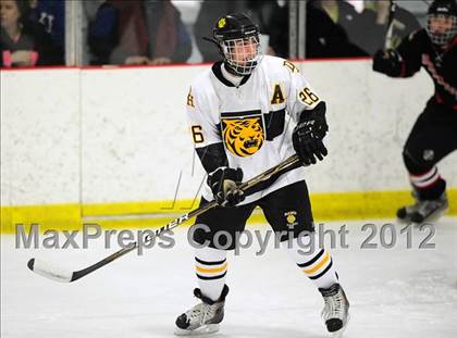Thumbnail 2 in Branford vs. Hand (CIAC Division II Quarterfinal) photogallery.