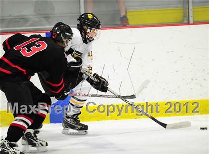 Thumbnail 2 in Branford vs. Hand (CIAC Division II Quarterfinal) photogallery.