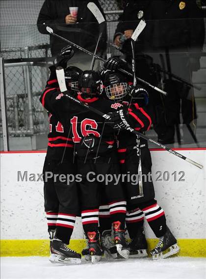 Thumbnail 1 in Branford vs. Hand (CIAC Division II Quarterfinal) photogallery.