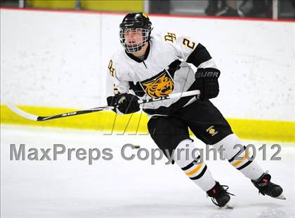 Thumbnail 2 in Branford vs. Hand (CIAC Division II Quarterfinal) photogallery.