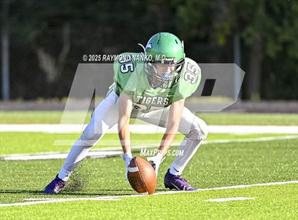 Thumbnail 3 in FR: New Palestine @ Yorktown photogallery.