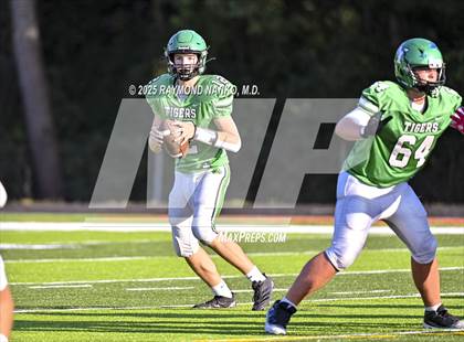 Thumbnail 1 in FR: New Palestine @ Yorktown photogallery.