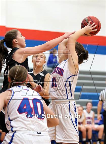 Thumbnail 3 in Tipton @ Lexington (Lexington Jamboree) photogallery.