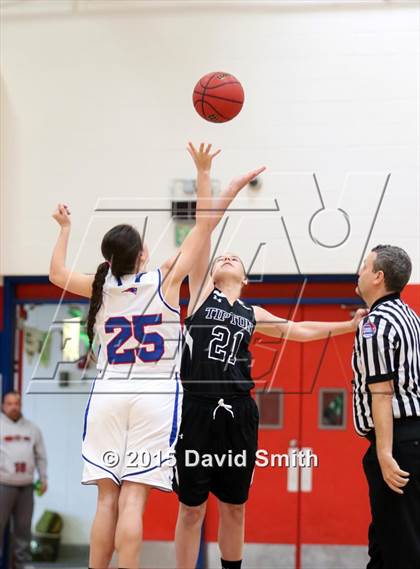 Thumbnail 3 in Tipton @ Lexington (Lexington Jamboree) photogallery.