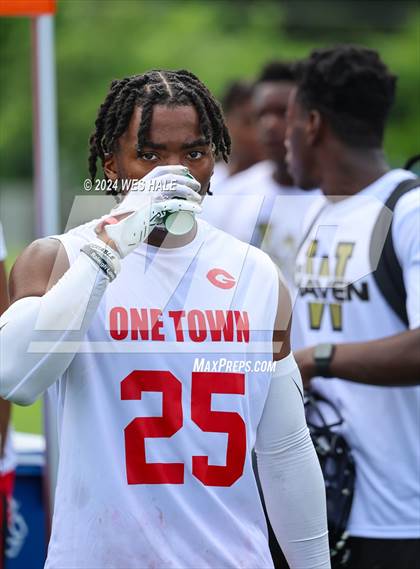 Thumbnail 1 in Germantown vs Oxford (U of Memphis 7v7) photogallery.