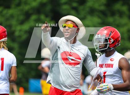 Thumbnail 1 in Germantown vs Oxford (U of Memphis 7v7) photogallery.