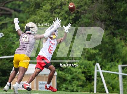 Thumbnail 3 in Germantown vs Oxford (U of Memphis 7v7) photogallery.