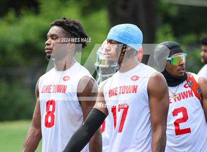 Thumbnail 2 in Germantown vs Oxford (U of Memphis 7v7) photogallery.