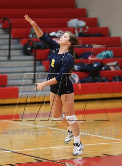 Thumbnail 3 in FR: Boyd vs. McKinney photogallery.