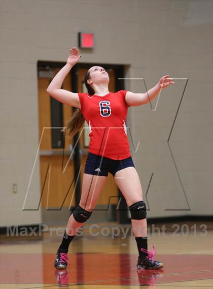 Thumbnail 3 in FR: Boyd vs. McKinney photogallery.