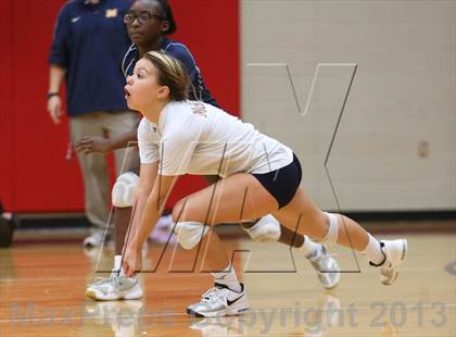 Thumbnail 2 in FR: Boyd vs. McKinney photogallery.