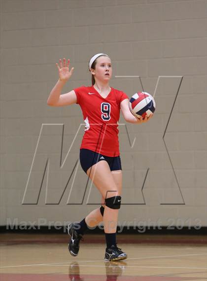 Thumbnail 2 in FR: Boyd vs. McKinney photogallery.