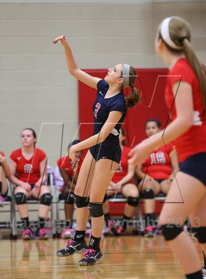 Thumbnail 3 in FR: Boyd vs. McKinney photogallery.