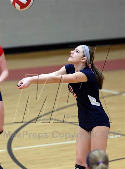 Thumbnail 3 in FR: Boyd vs. McKinney photogallery.