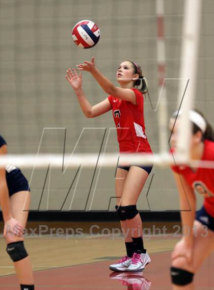 Thumbnail 2 in FR: Boyd vs. McKinney photogallery.