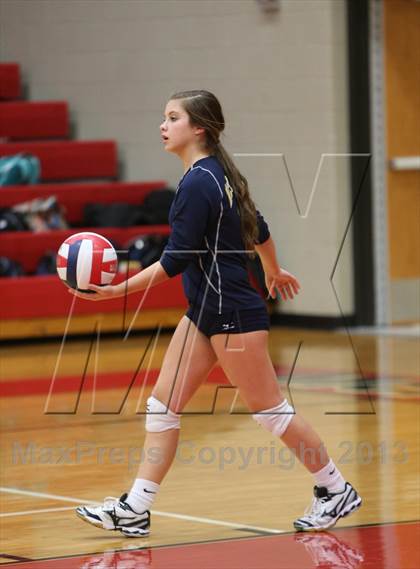 Thumbnail 2 in FR: Boyd vs. McKinney photogallery.