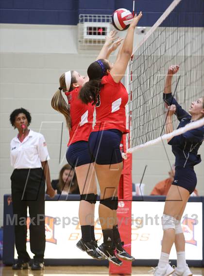 Thumbnail 1 in FR: Boyd vs. McKinney photogallery.