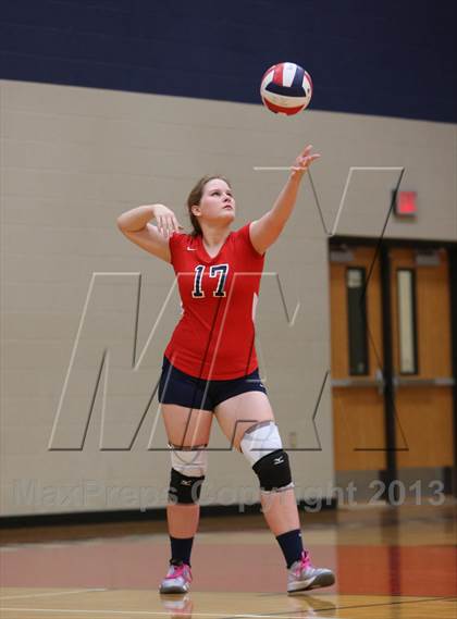 Thumbnail 3 in FR: Boyd vs. McKinney photogallery.