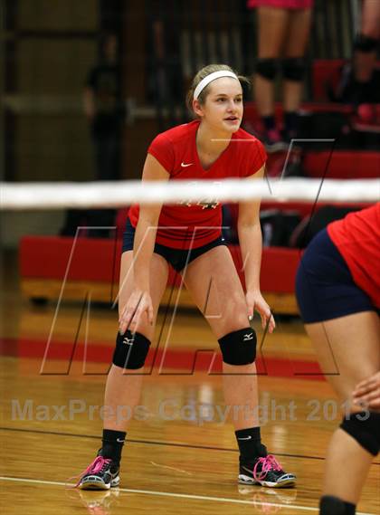 Thumbnail 1 in FR: Boyd vs. McKinney photogallery.